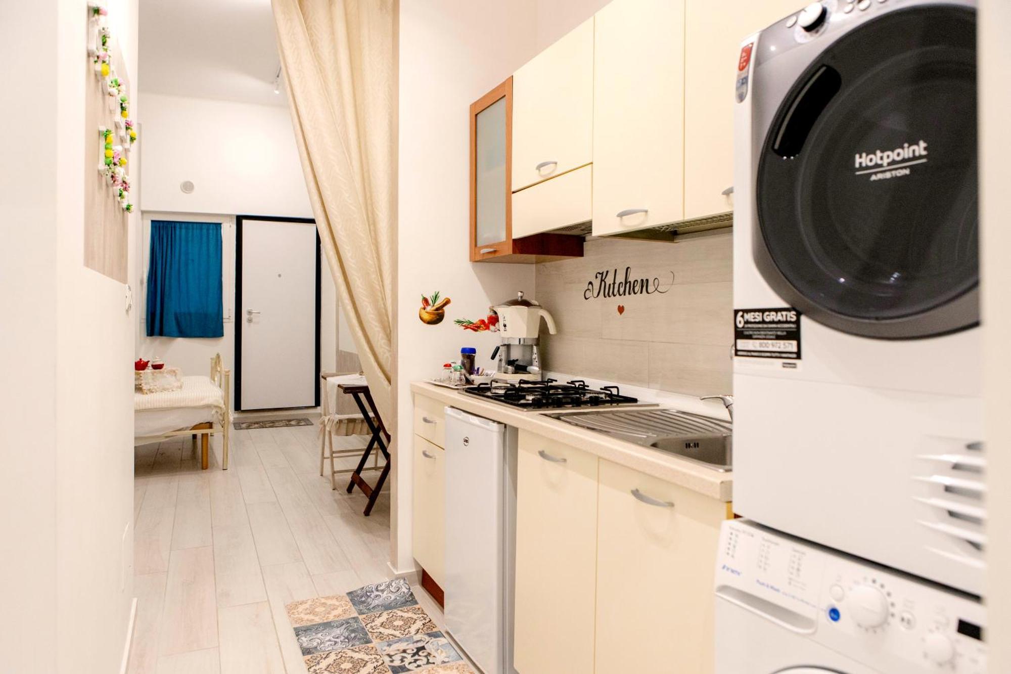 Flower'S House 24 - Central Apartment - Мольфетта Экстерьер фото